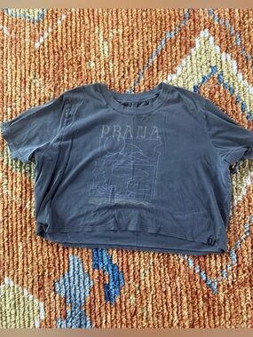 Prana Women's Slate Blue Graphic Crop Top